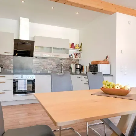 Directly On The In Carinthia Apartman Weissensee